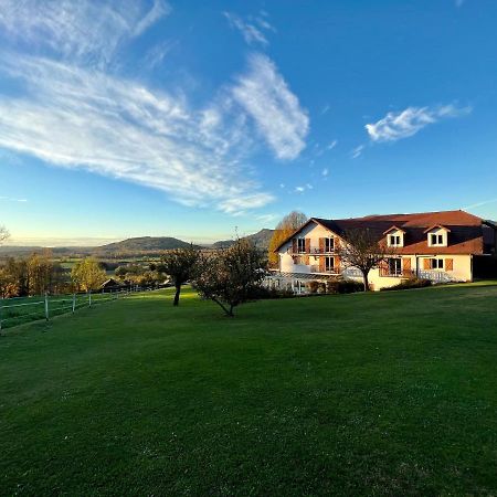 Hotel Les Bergeronnettes Champagneux Экстерьер фото
